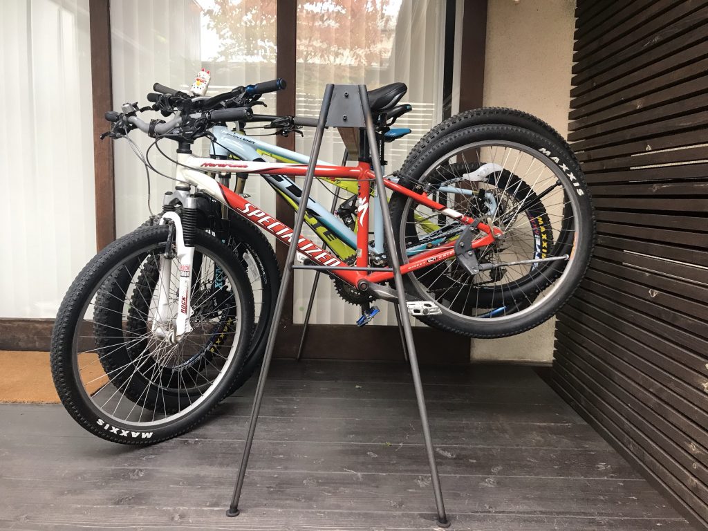 スタンド の ない 自転車